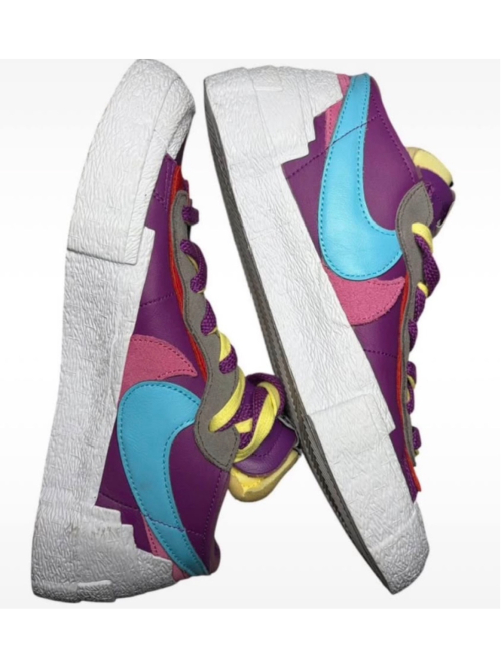 Women's Nike x KAWS Sacai Blazer Low Sneakers Purple Blue Multi-Color